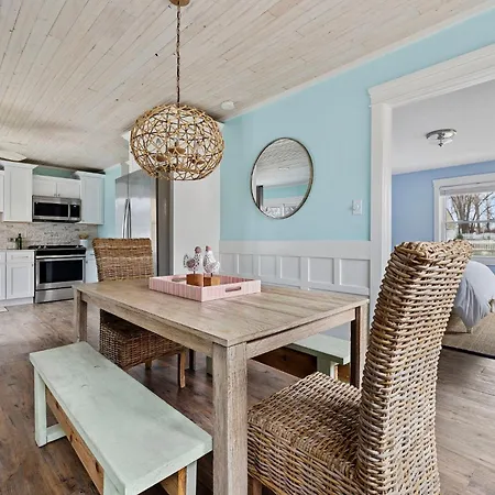Aloha Beach House